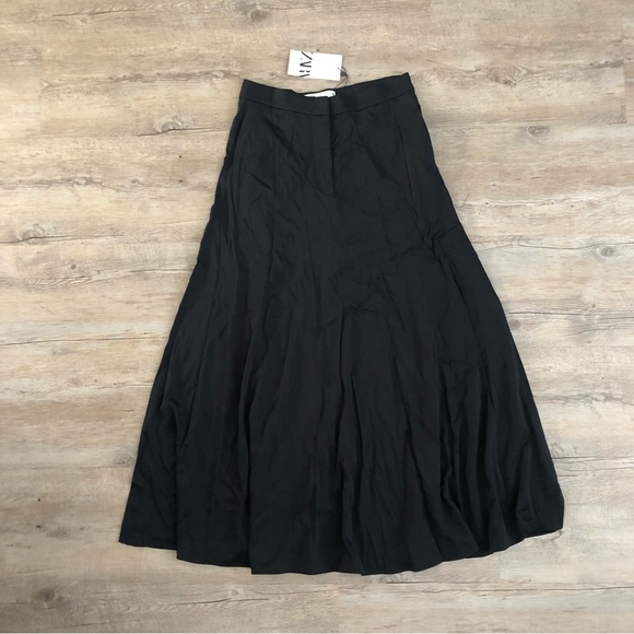 ZARA LONG SKIRT LIMITED EDITION- S - Picture 2 of 11